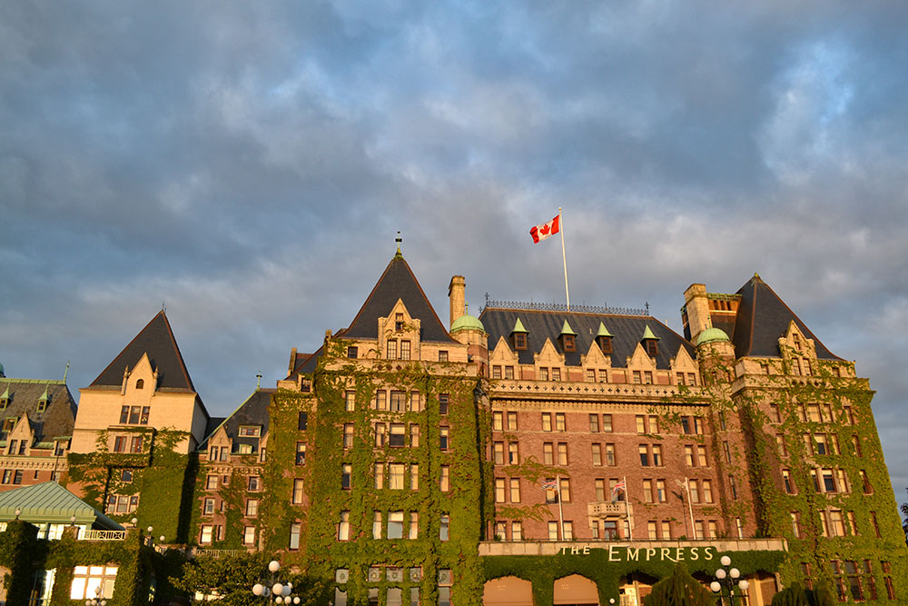 Victoria Attractions - The iconic Empress Hotel